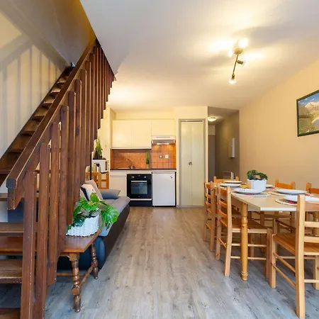 Duplex 8 Pers Lary, Parking Inclus - Fr-1-296-245 公寓 *